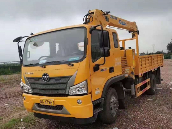 福田國(guó)六单桥随车吊厂家