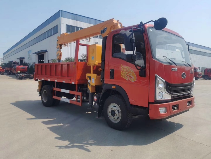 國(guó)六重汽豪曼货箱4.05米小黄牌随车吊