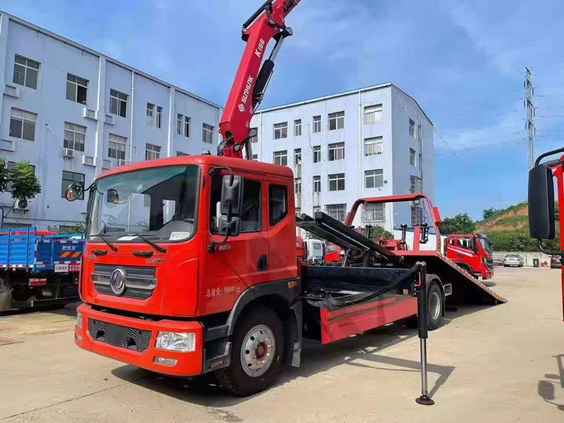 國(guó)六东风多利卡D9宏昌天马8吨折臂清障带吊