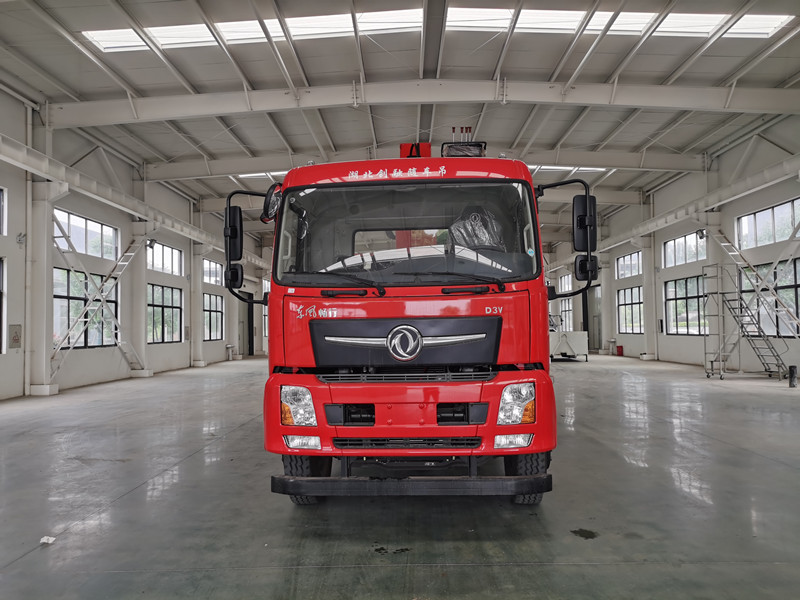 國(guó)六东风畅行D3V後(hòu)双桥程力12吨吊机